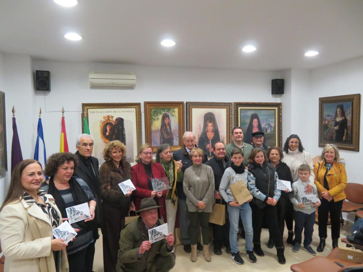 Entrega de reconocimientos de la Asociación Pro Tradiciones Malagueñas La Coracha al Belén Diocesano