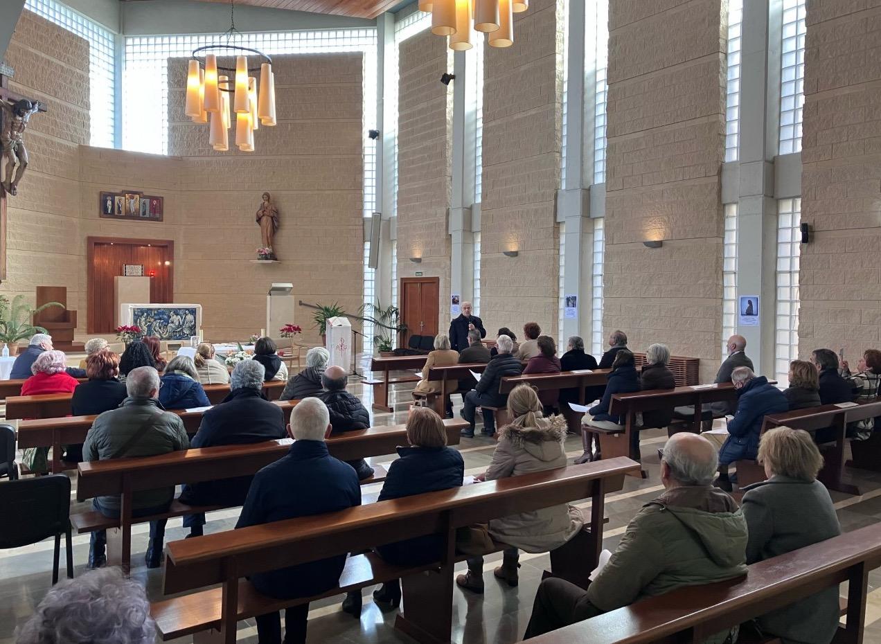 La Escuela Teológica vive una jornada de convivencia en el Buen Samaritano