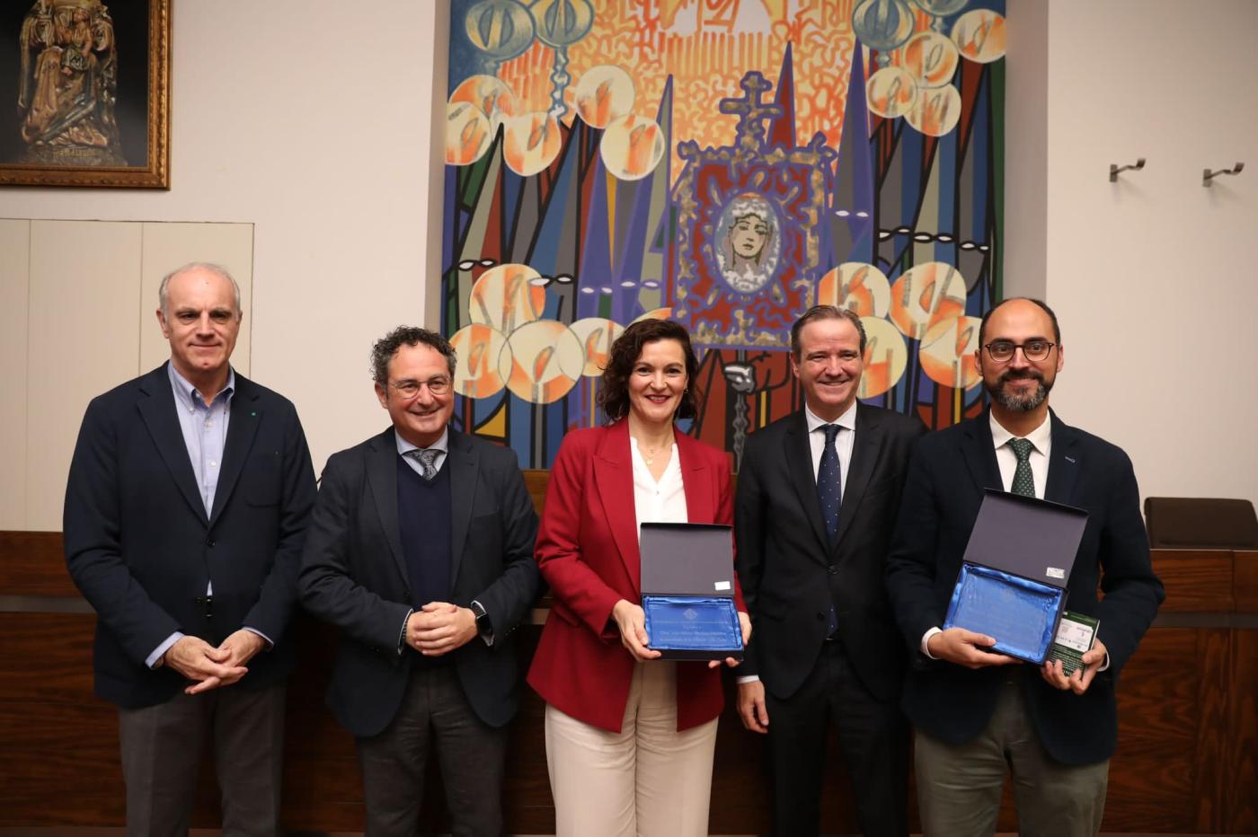 La periodista de la Diócesis de Málaga Ana Medina presenta "La Saeta"