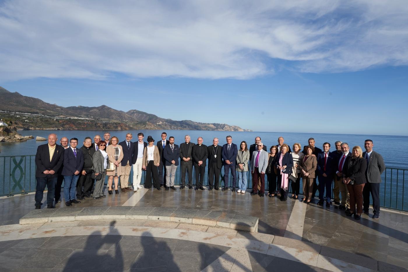 El Sr. Obispo visita la parroquia de El Salvador, en Nerja