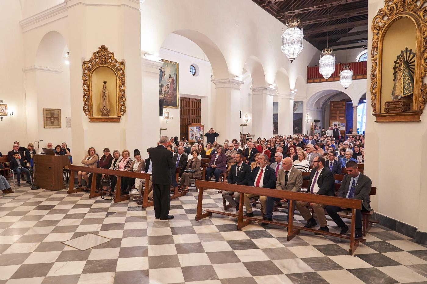 El Sr. Obispo visita la parroquia de El Salvador, en Nerja