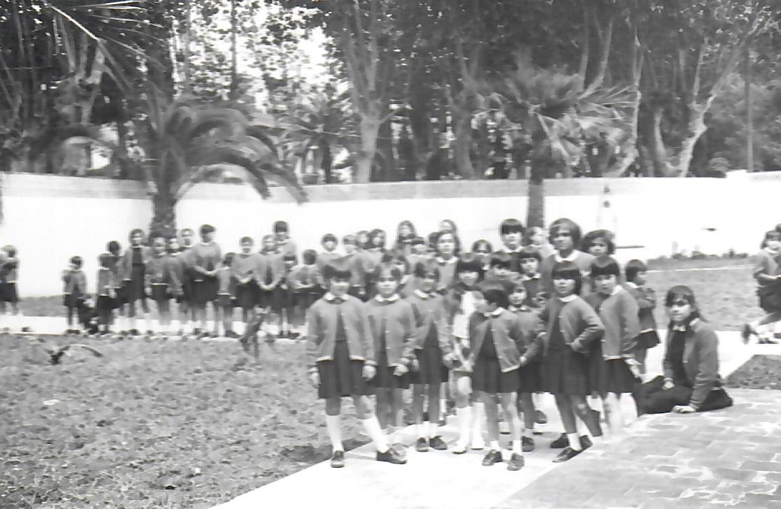 Foto histórica del colegio Madre Asunción