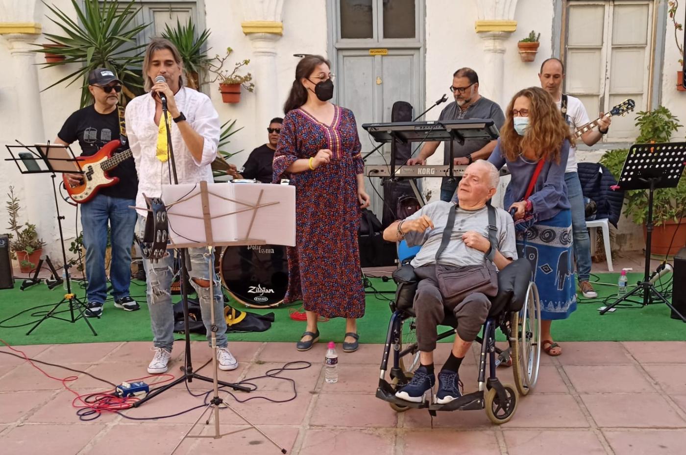 «Desde la Conferencia Gálvez Ginachero acompañamos a los enfermos que se encuentran solos»