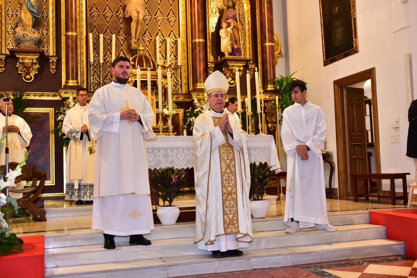 «La Visita de D. Jesús fortalece a la comunidad de Frigiliana para seguir trabajando por el Evangelio»