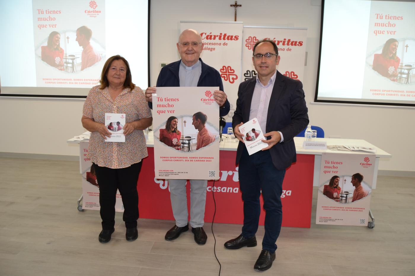 Cáritas Málaga presenta su Memoria 2022 y la campaña «Tú tienes mucho que ver»