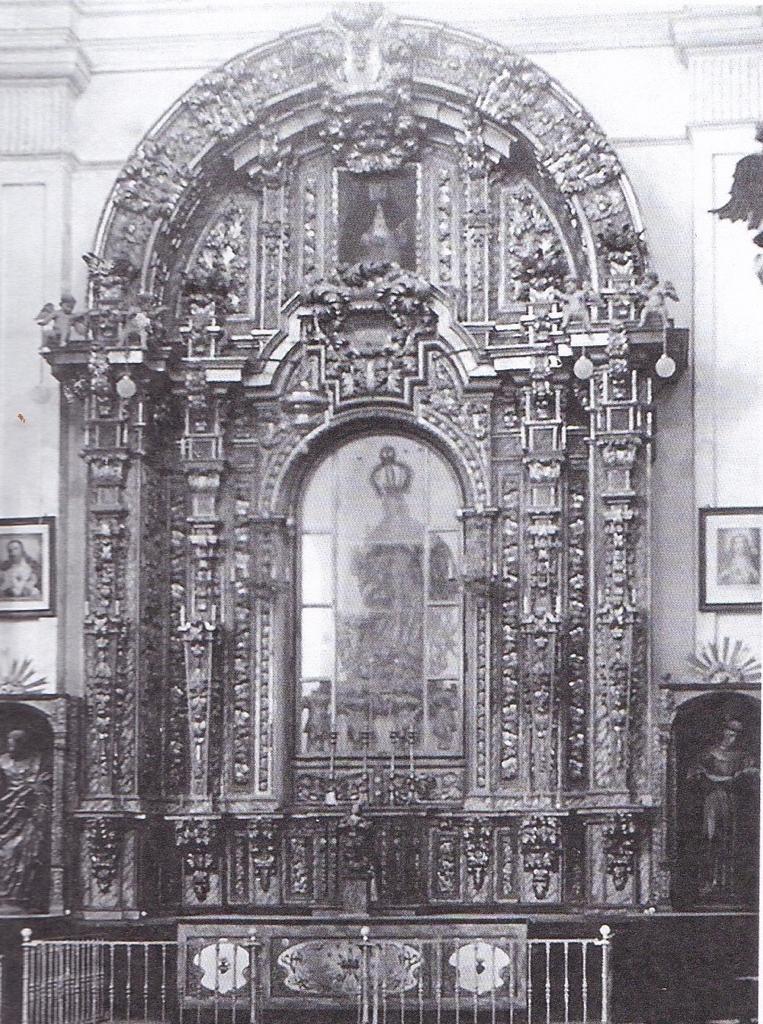 «La Virgen de la Paz no tenía al Niño en brazos, sino que estaba rodeada por 12 ángeles»