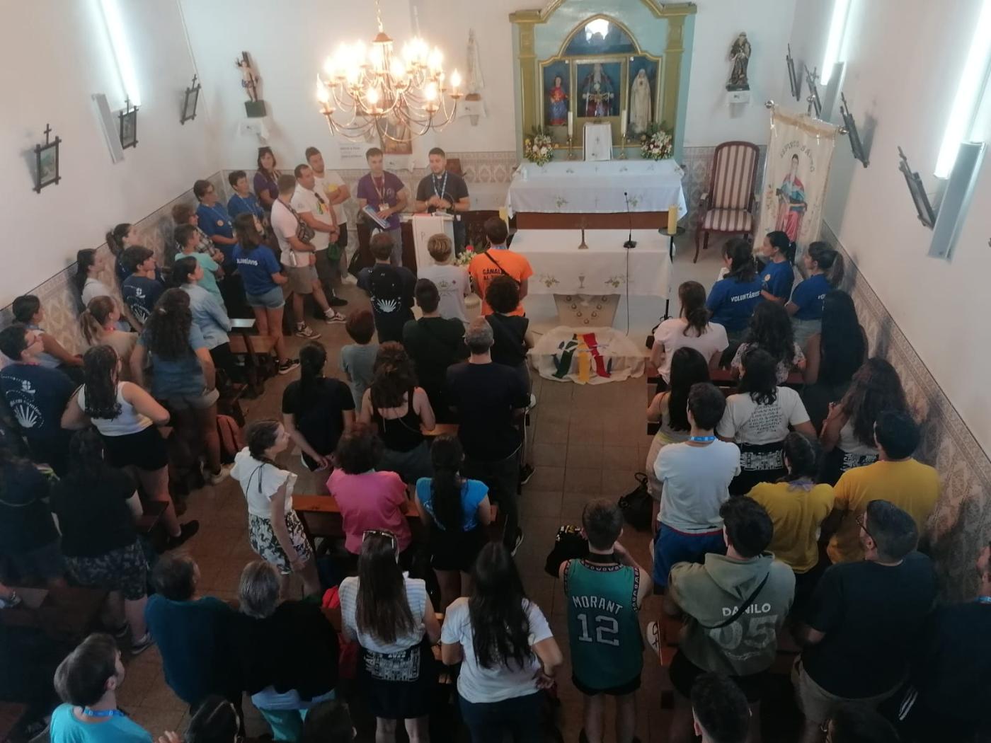 Oración de la mañana en Capilla de Pousadas Vedras