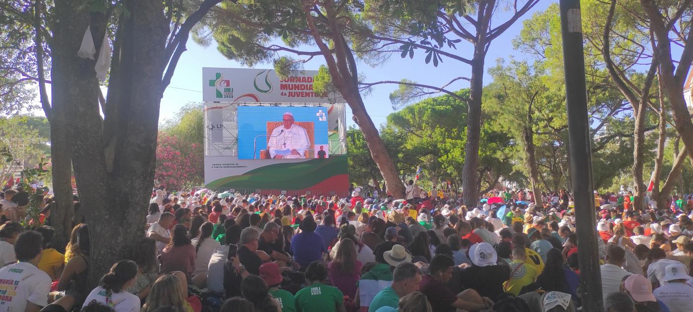 Papa Francisco: «La Cruz es el sentido más grande del amor más grande»