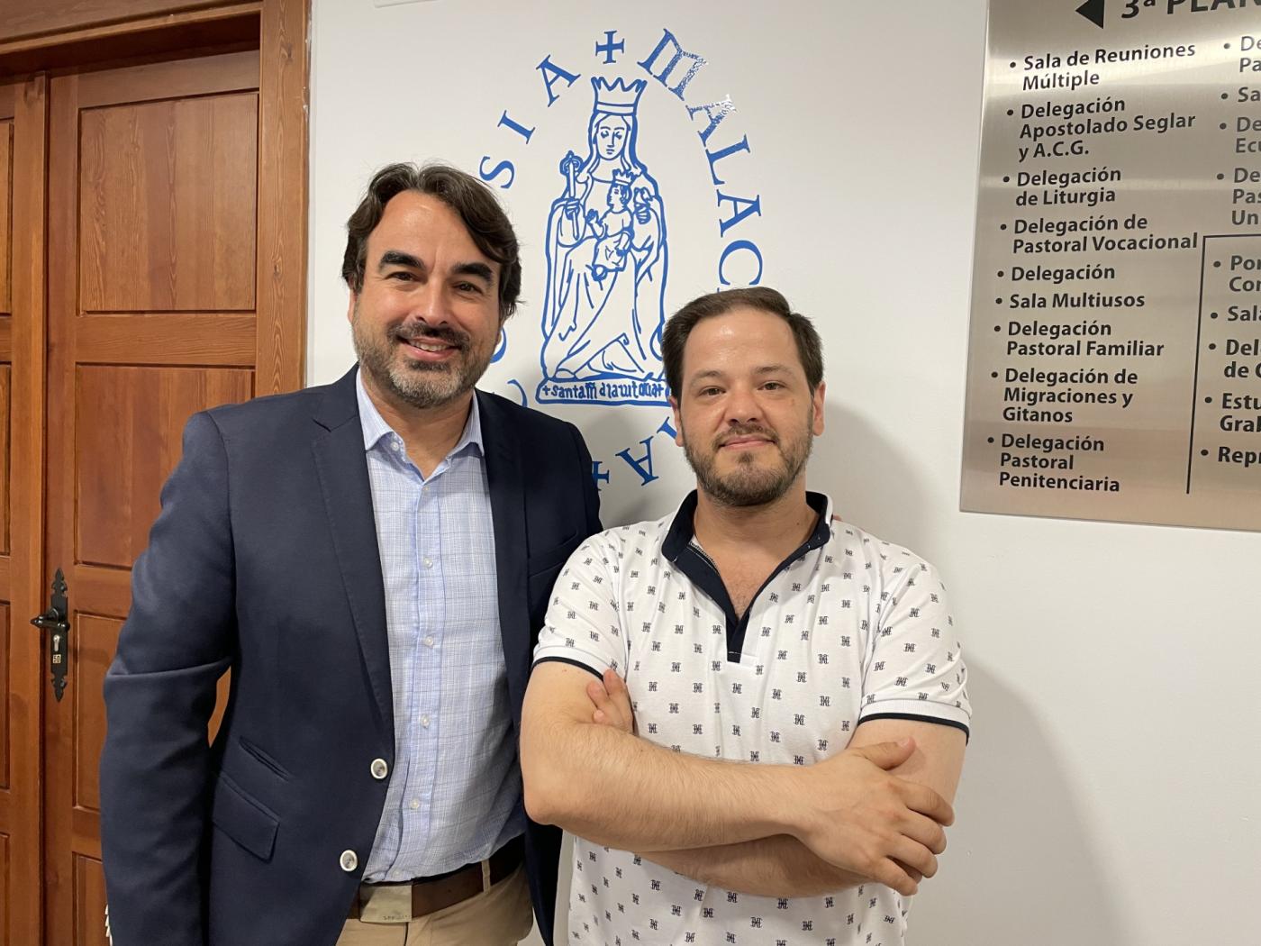 Antonio Moreno: «Los pliegues de los ropajes de la Virgen de la Victoria son la cartografía de la ciudad»