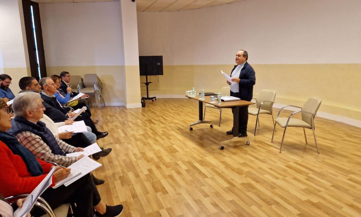 Felipe Reina durante su intervención en el Curso diocesano de acólitos
