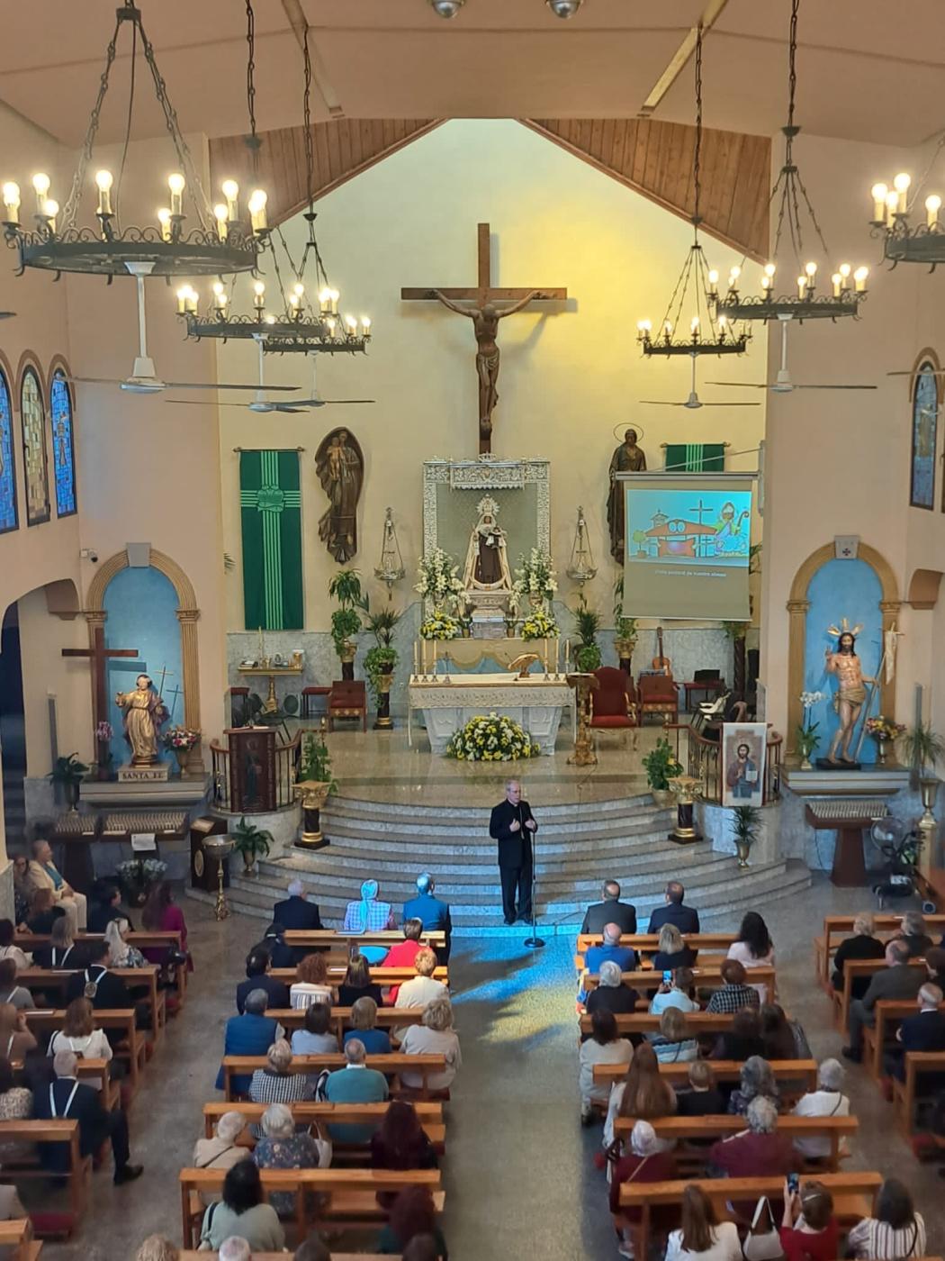 «La parroquia de Los Boliches le da su más cariñosa bienvenida»