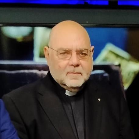 Comentario. En medio de vosotros