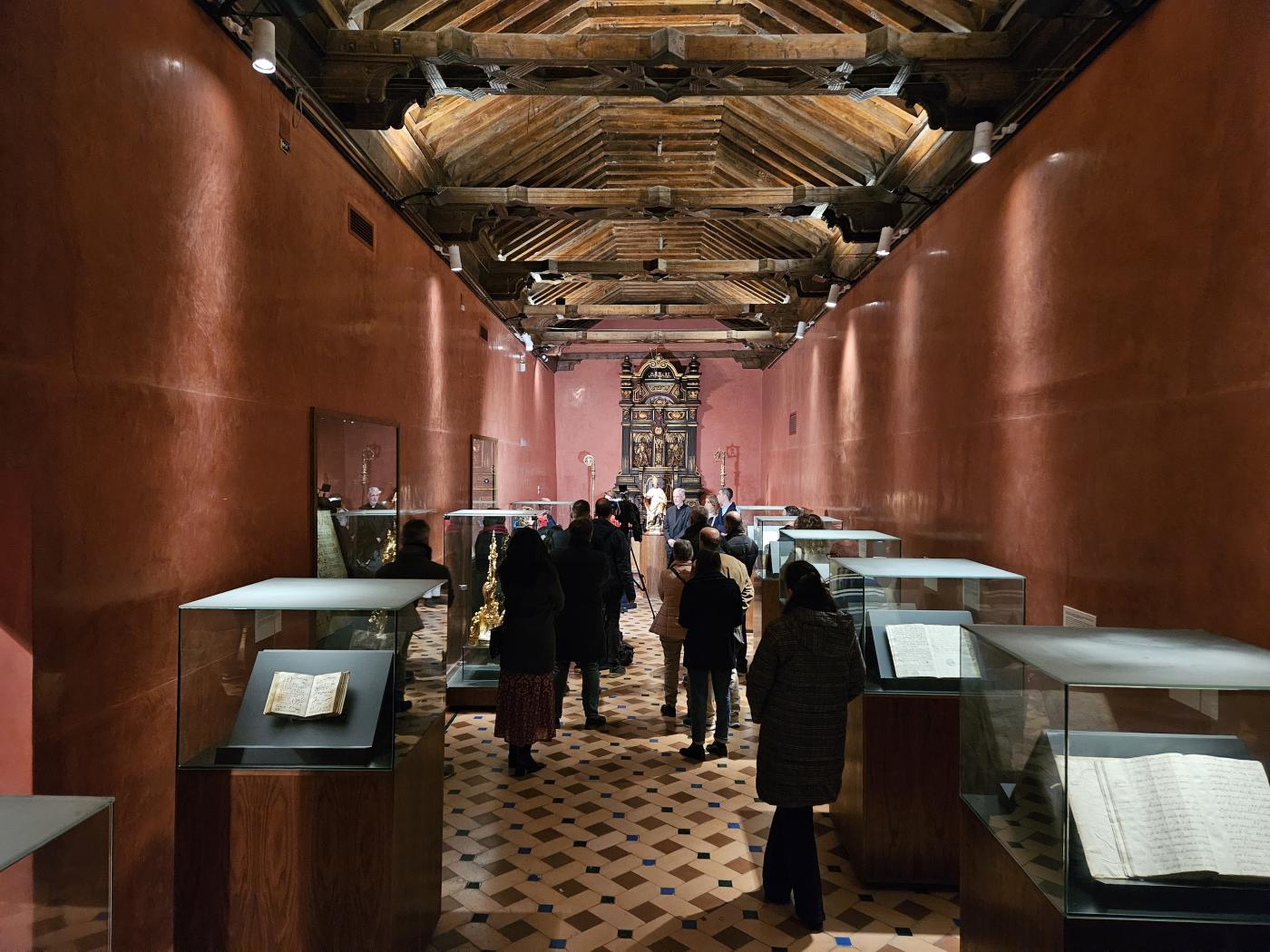 Rueda de prensa de presentación de la muestra: «Documentos para la Historia: música y ceremonial en Málaga durante el reinado de Fernando VII (1808-1833)»