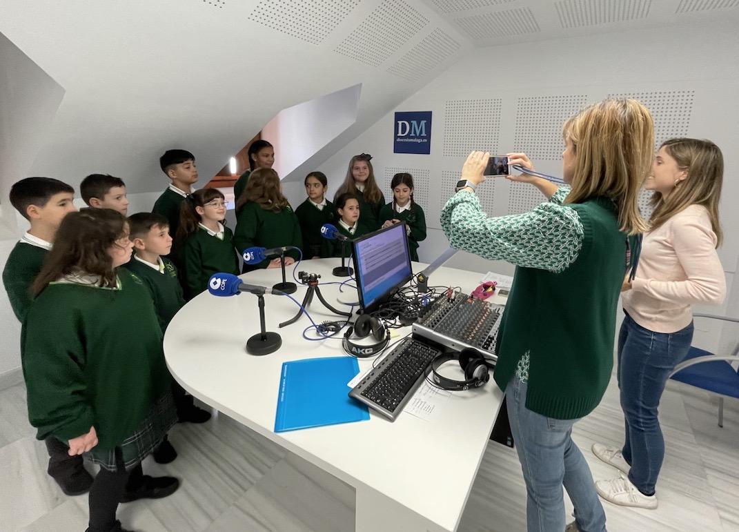 El Colegio Diocesano Divina Pastora canta la Navidad