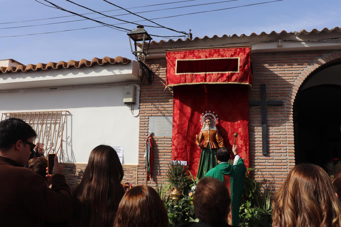 Benamocarra acoge una nueva imagen de santa María de la Cabeza