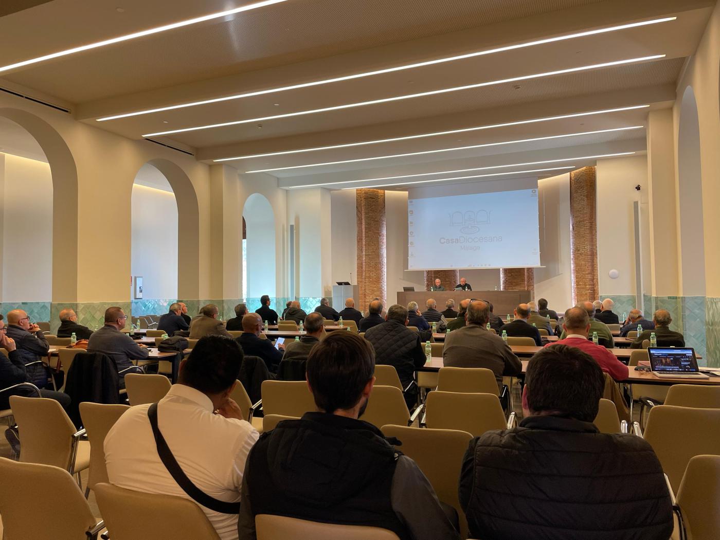 Persona, familia y sociedad han centrado la jornada de formación del clero