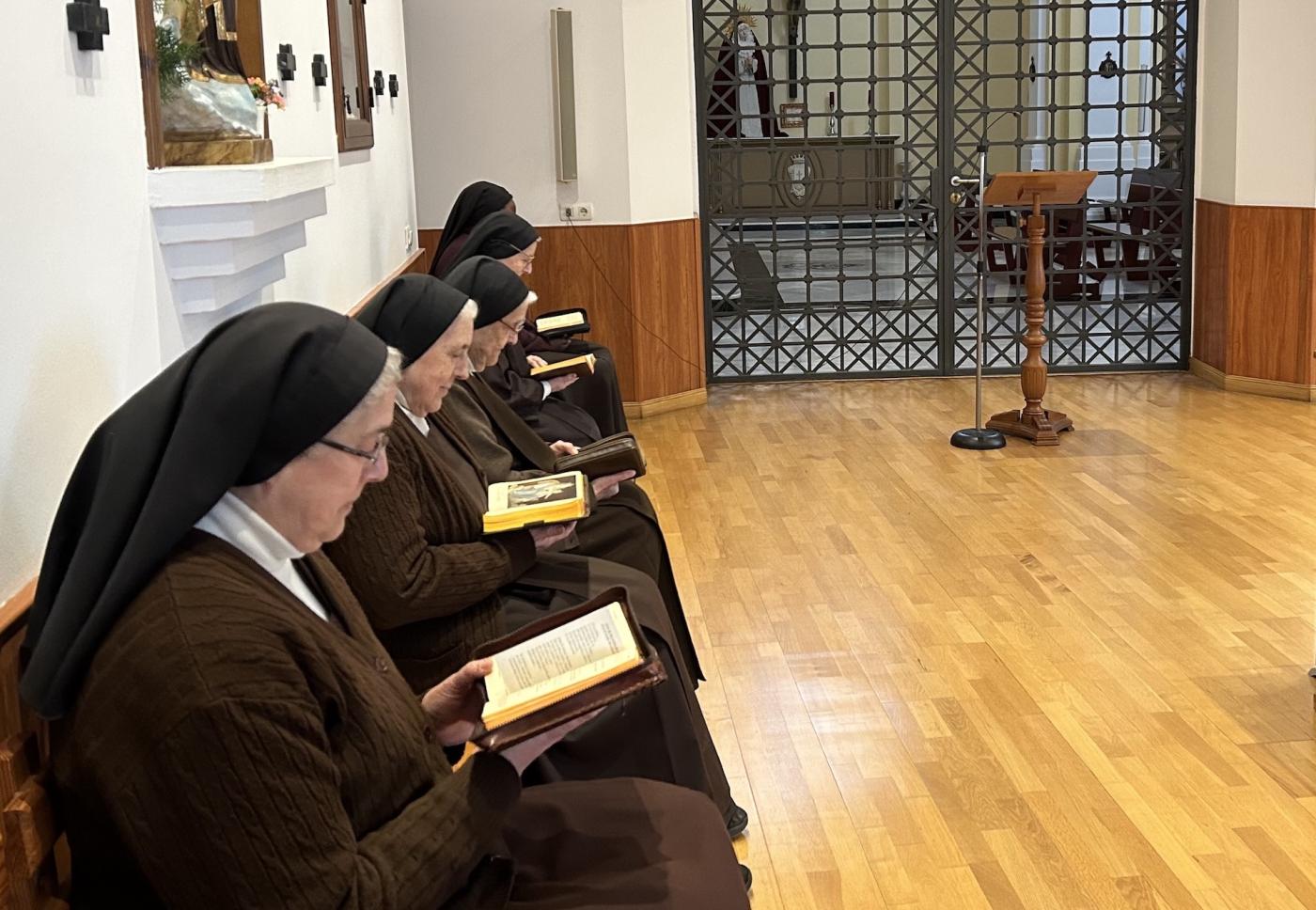 Jueves 27 de marzo, un día para rezar junto a las monjas de clausura