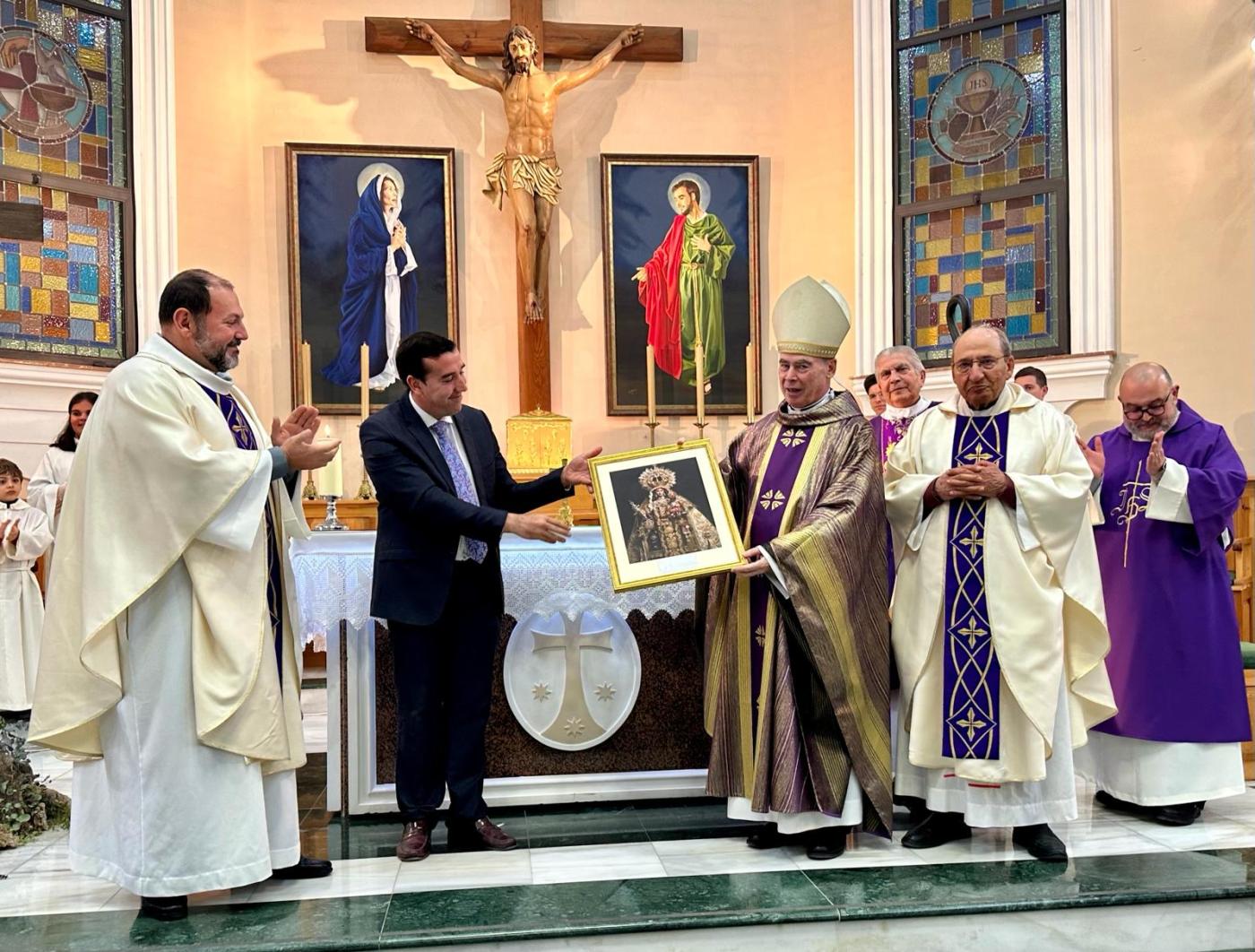 Visita Pastoral a la parroquia de Nuestra Señora del Carmen de Fuengirola // M. DÍAZ
