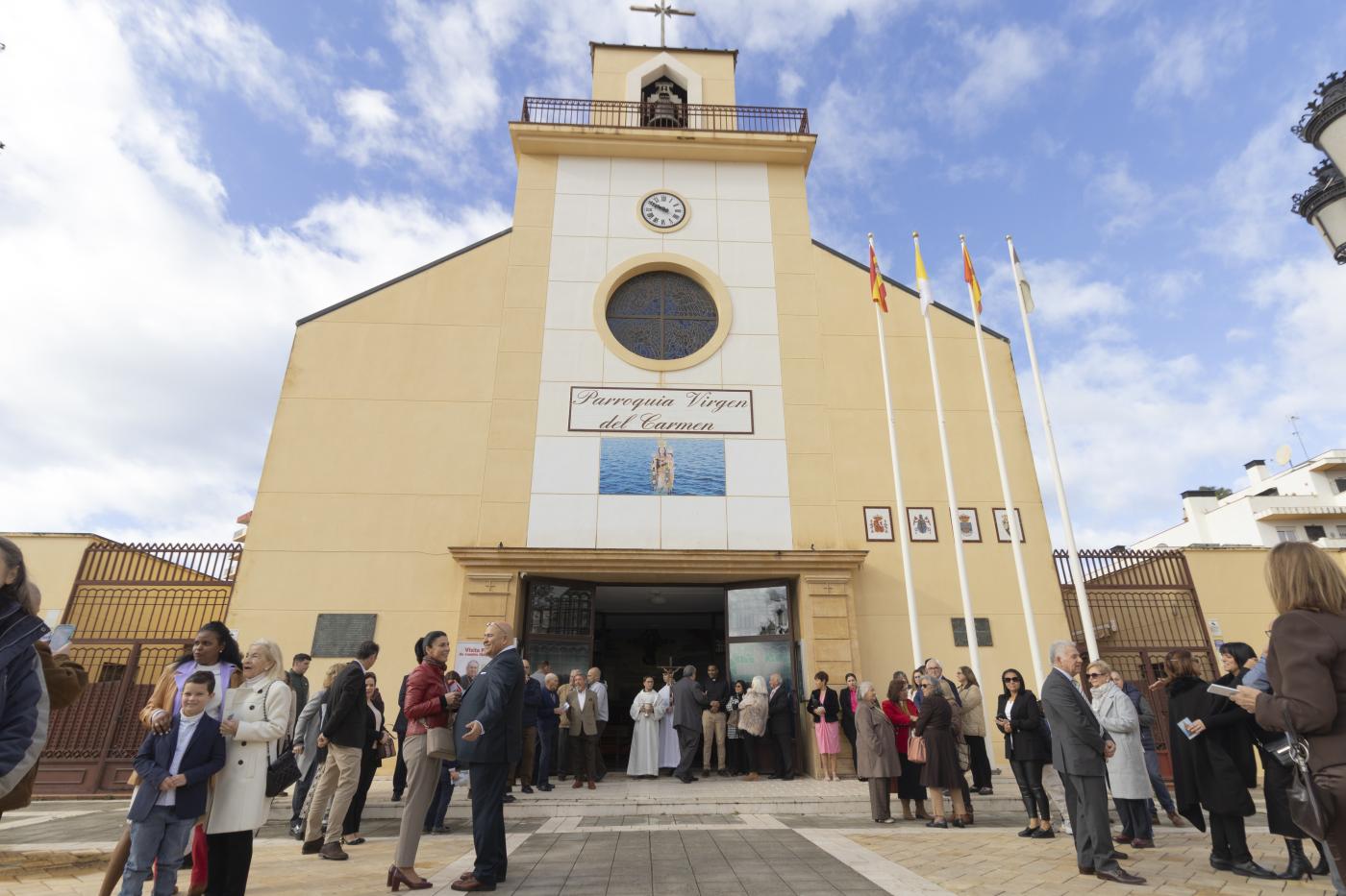 Los niños de Benalmádena preguntan al Sr. Obispo en su Visita Pastoral