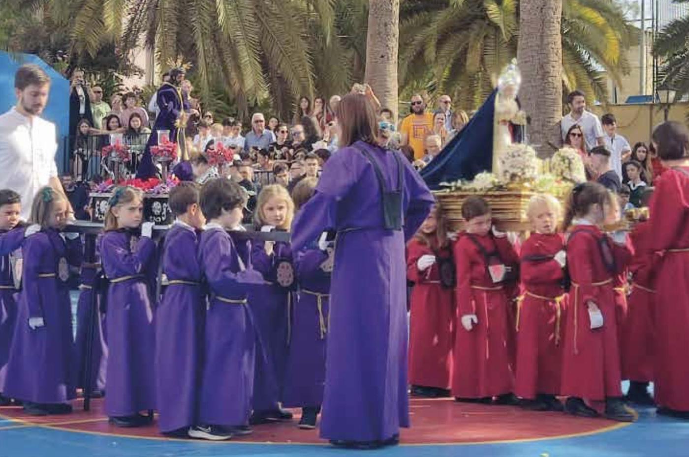 Fundación Victoria edita su guía de procesiones escolares y Via Crucis 2024