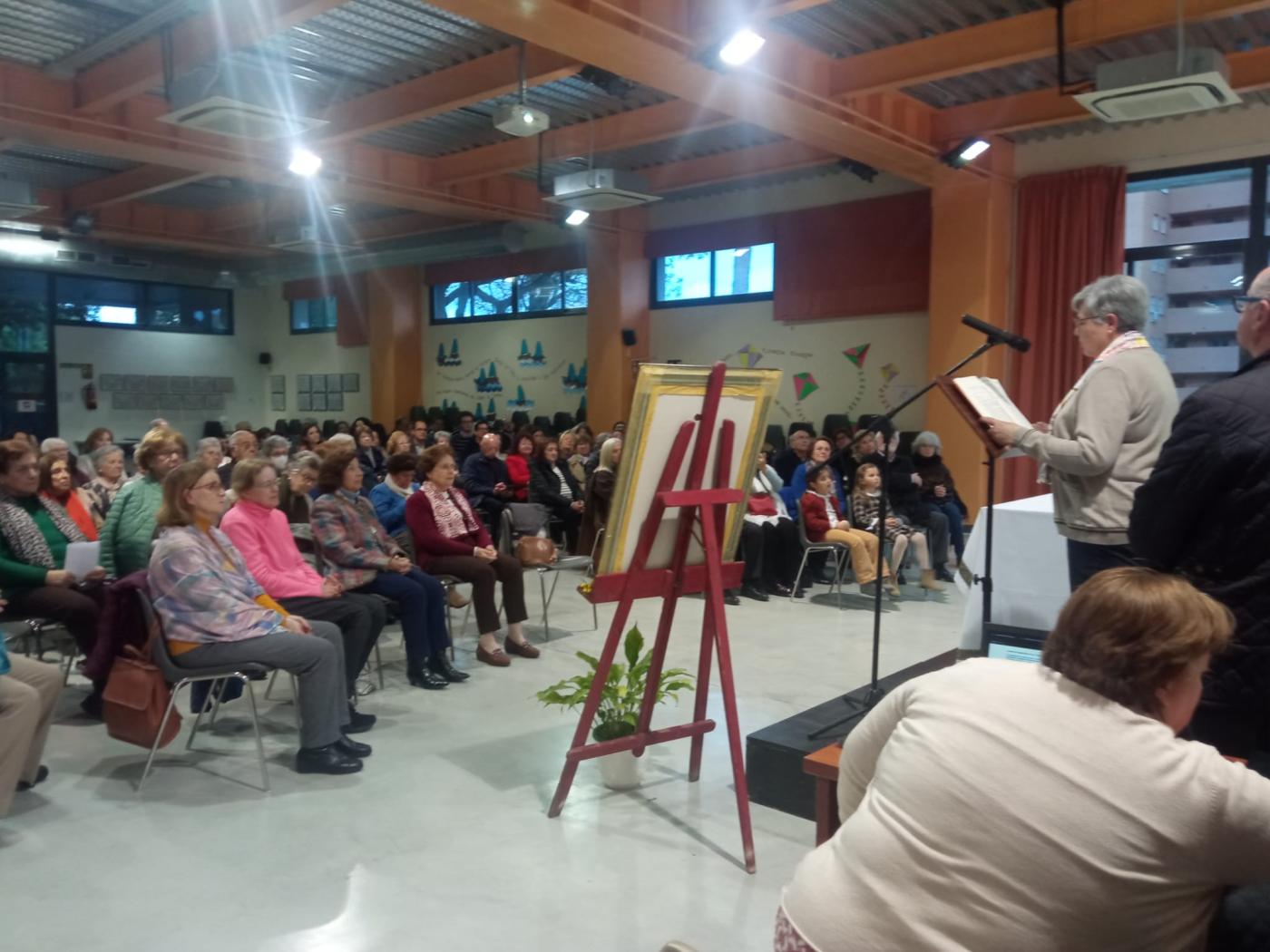 El Sr. Obispo visita a la Institución Teresiana