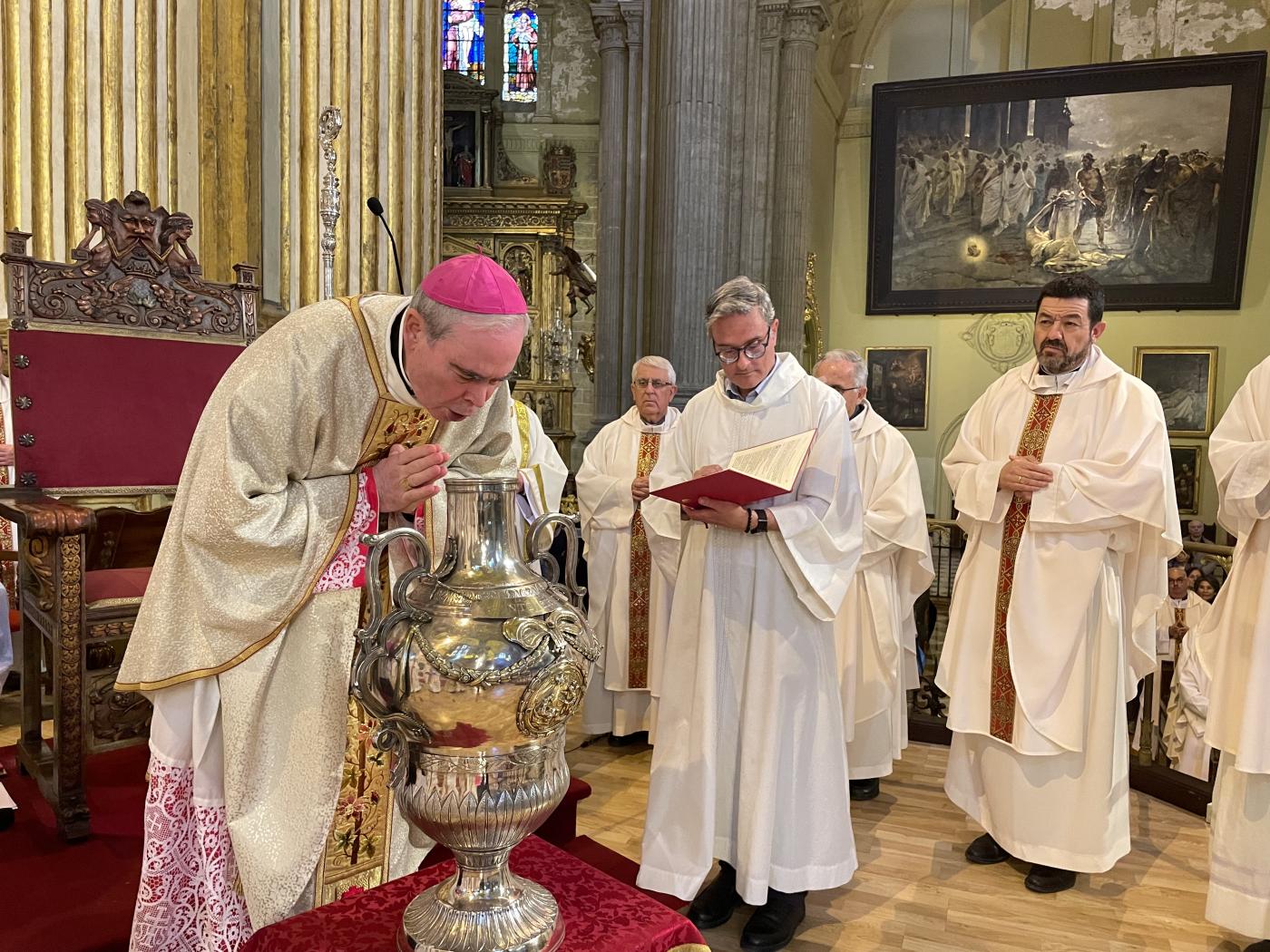 Misa Crismal 2024 en la Catedral de Málaga // E. LLAMAS
