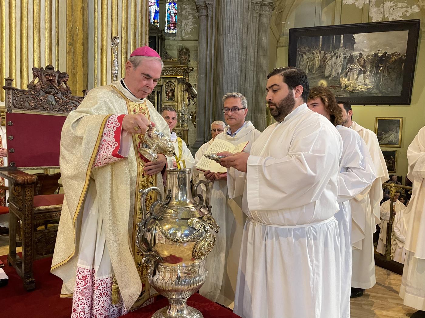 Misa Crismal 2024 en la Catedral de Málaga // E. LLAMAS