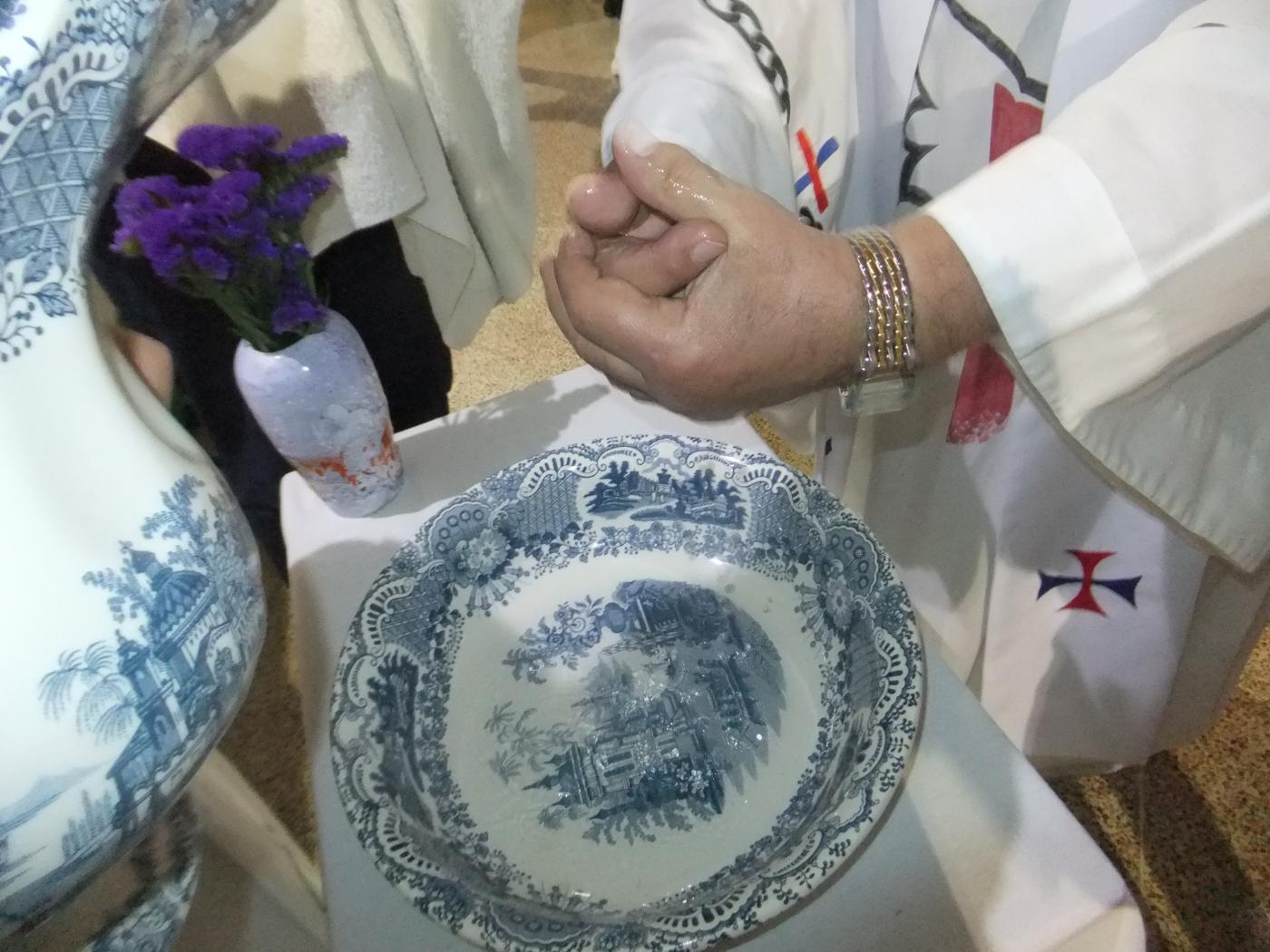 Lavatorio de 'las manos' en el centro penitenciario de Alhaurín de la Torre