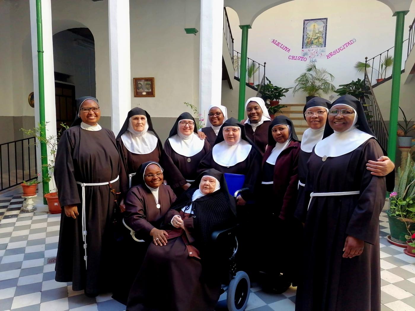 Málaga se une en oración por las monjas de clausura