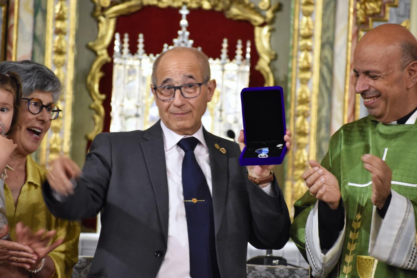 Antonio López: «Empecé como monaguillo, con unos 8 años, y aquí sigo»