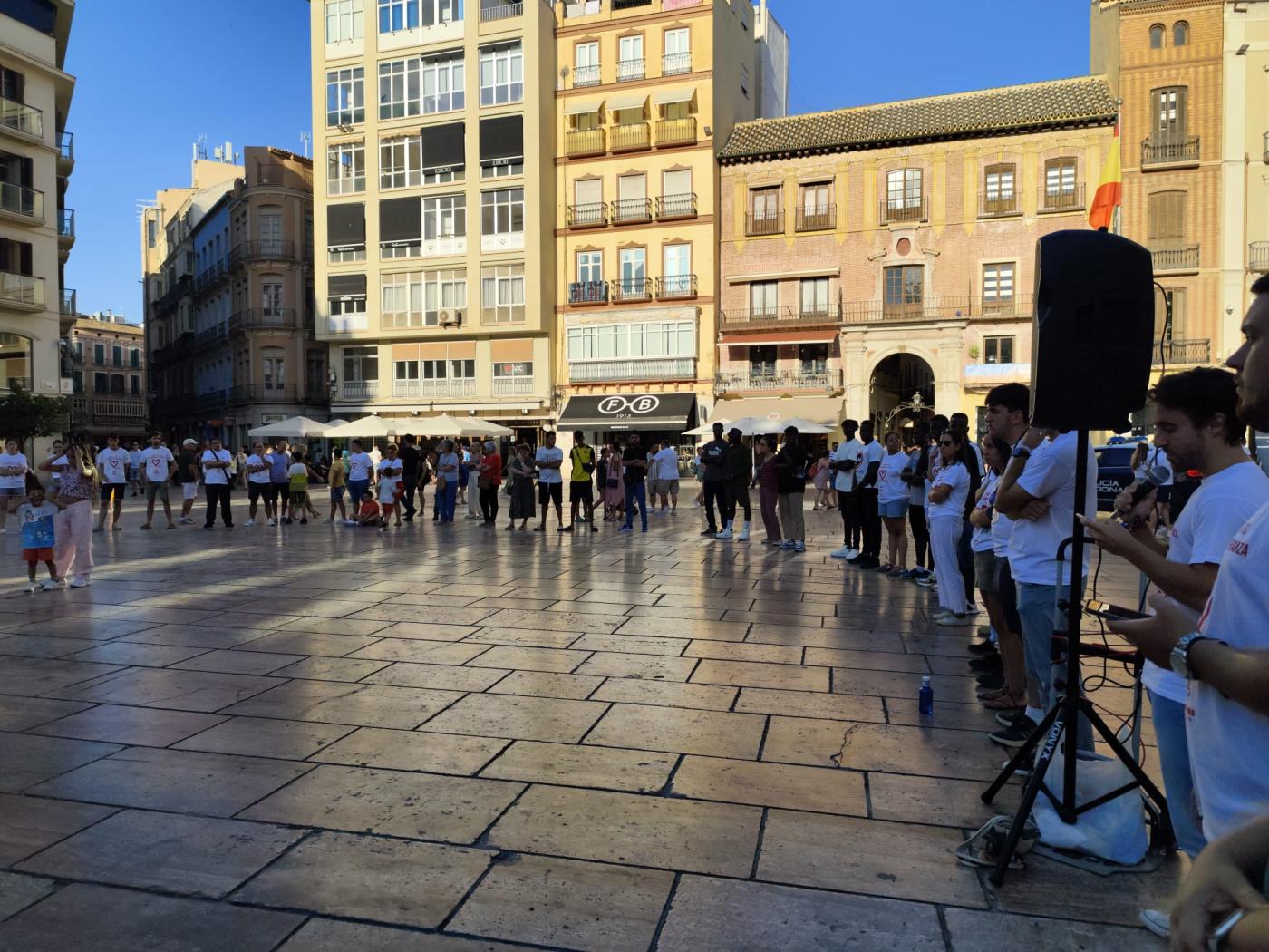 Jóvenes del CTL 2024 en el Círculo del Silencio