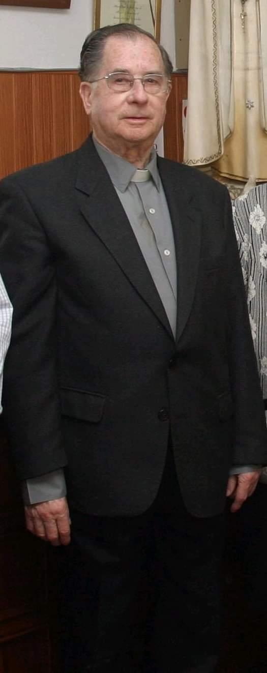 La parroquia de Fátima recuerda a D. Salvador, quien fuera su párroco durante 50 años