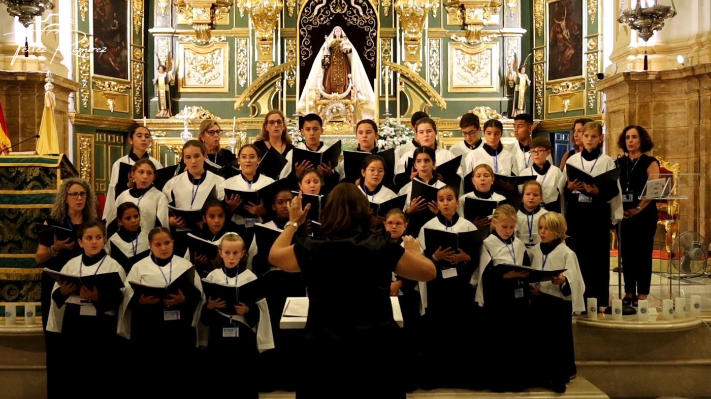 Escolanía de la parroquia de la Encarnación de Marbella en el Congreso Nacional de Pueri Cantores en Marbella