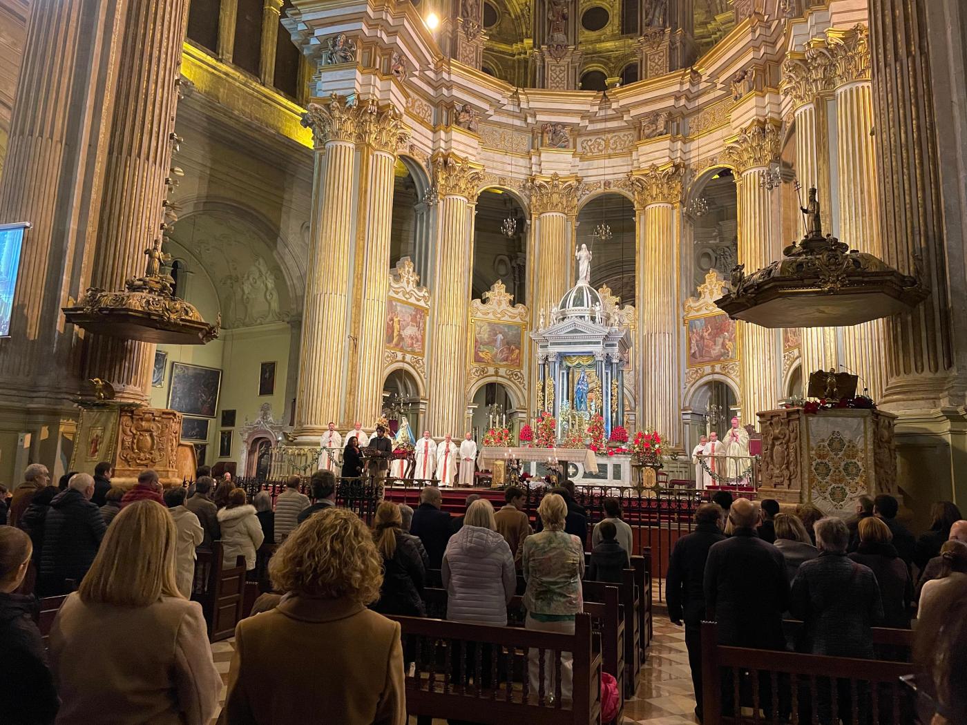 Celebración del Día de la Sagrada Familia en la Catedral // E. LLAMAS