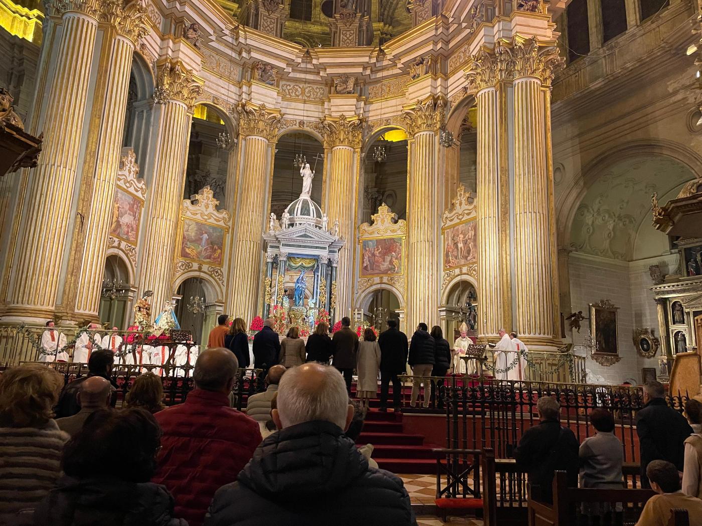 Celebración del Día de la Sagrada Familia en la Catedral // E. LLAMAS