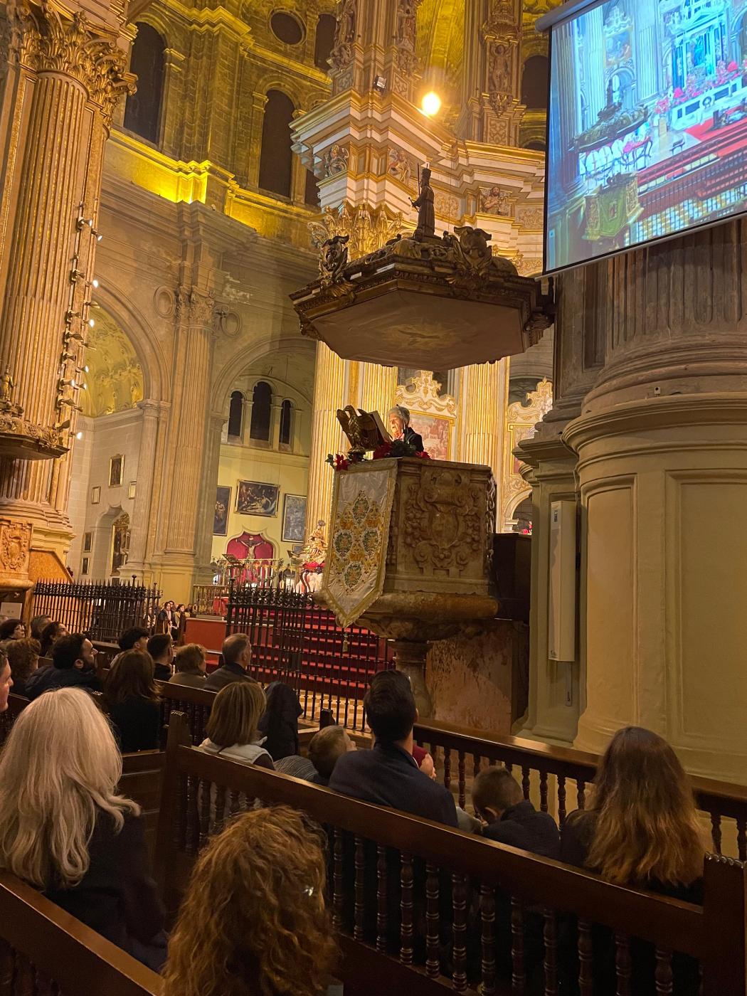 Celebración del Día de la Sagrada Familia en la Catedral // E. LLAMAS