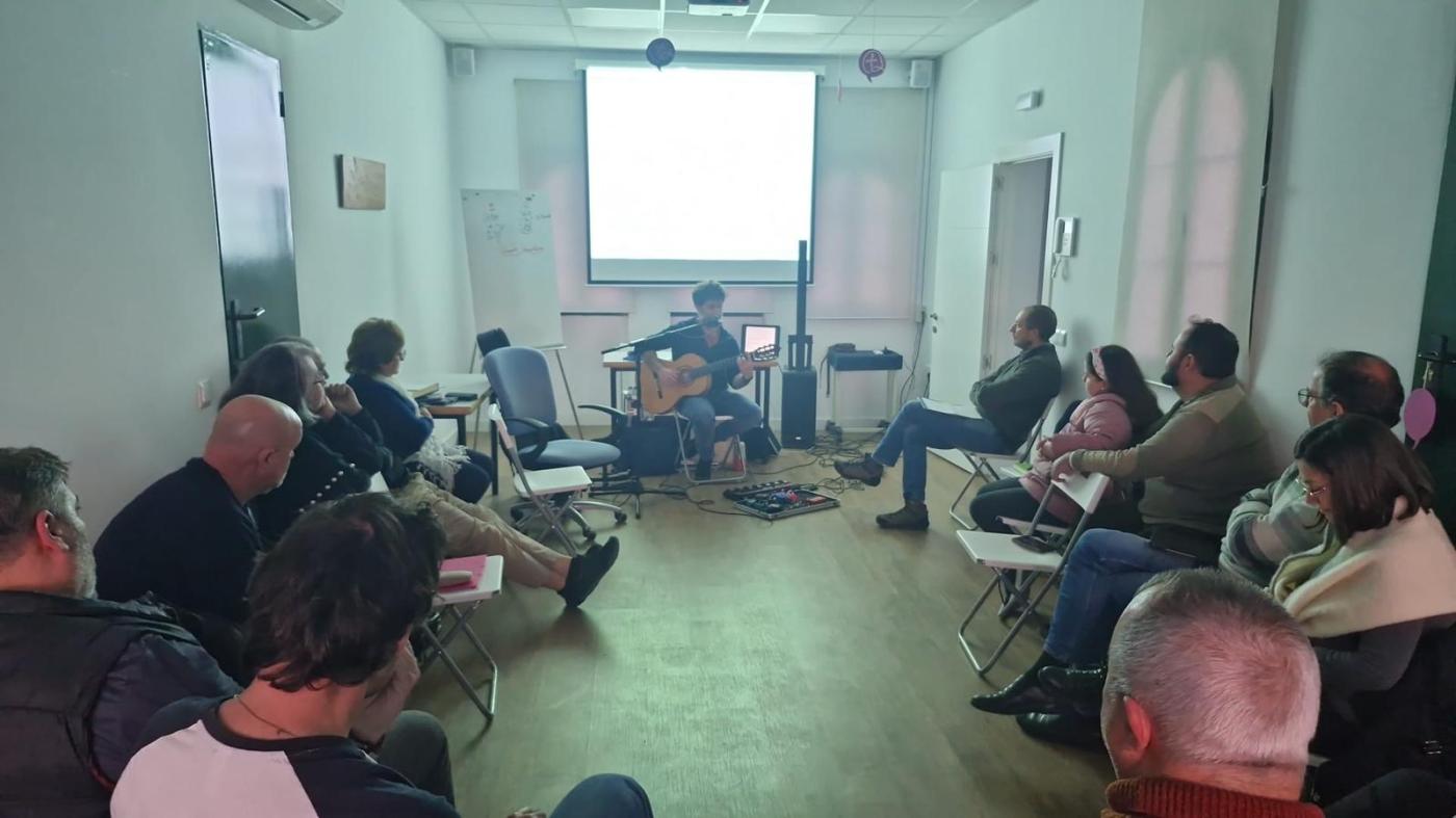 Los animadores musicales de parroquias y grupos participan en un curso sobre recursos al servicio de la Palabra