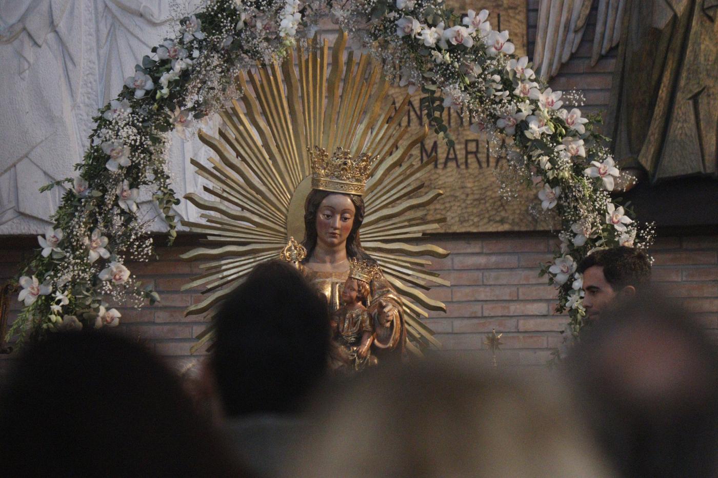 La Virgen en la parroquia de San Gabriel
