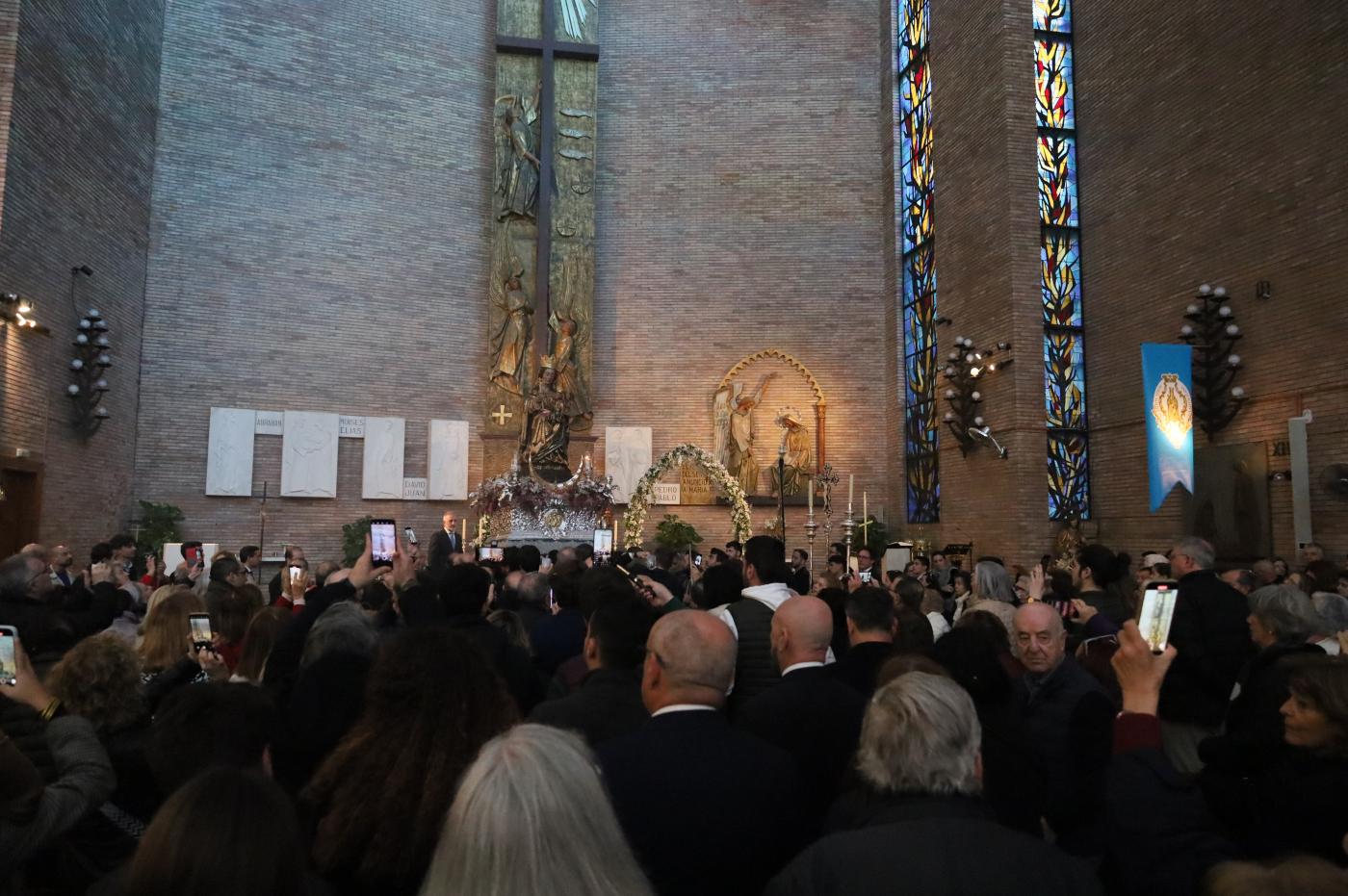La Virgen en la parroquia de San Gabriel
