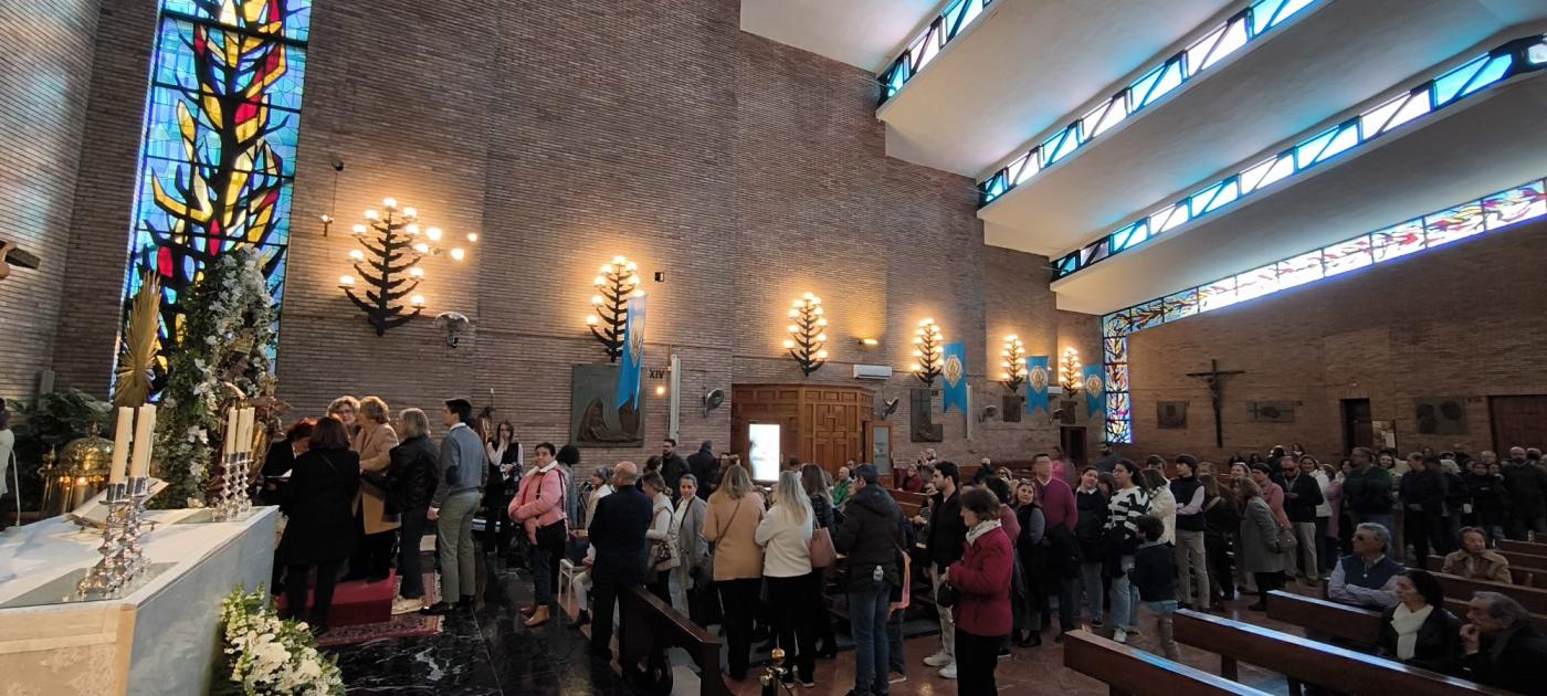 La Virgen en la parroquia de San Gabriel