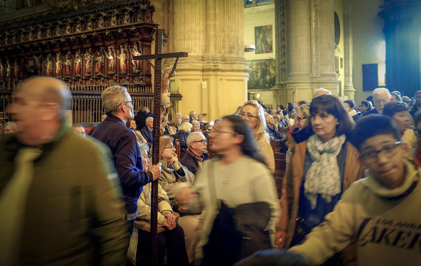 El arciprestazgo de San Cayetano peregrina a la Catedral por el Jubileo