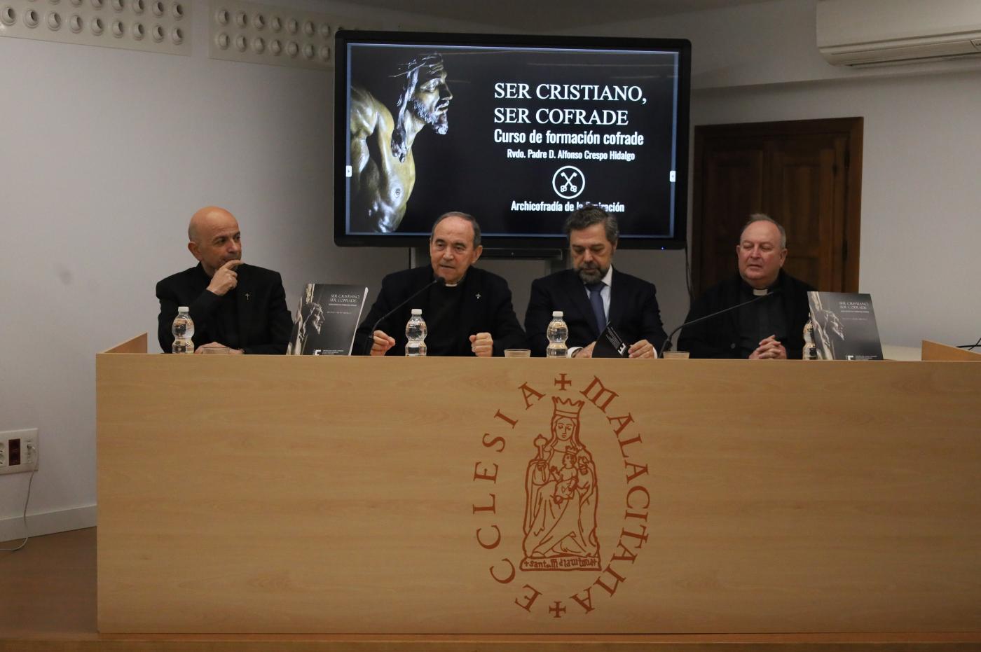 Presentación de "SER CRISTIANO, SER COFRADE. Curso básico de formación cofrade” 