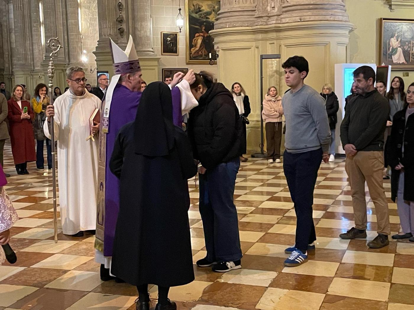 Los catecúmenos concluyen su preparación para recibir la Iniciación Cristiana en Pascua