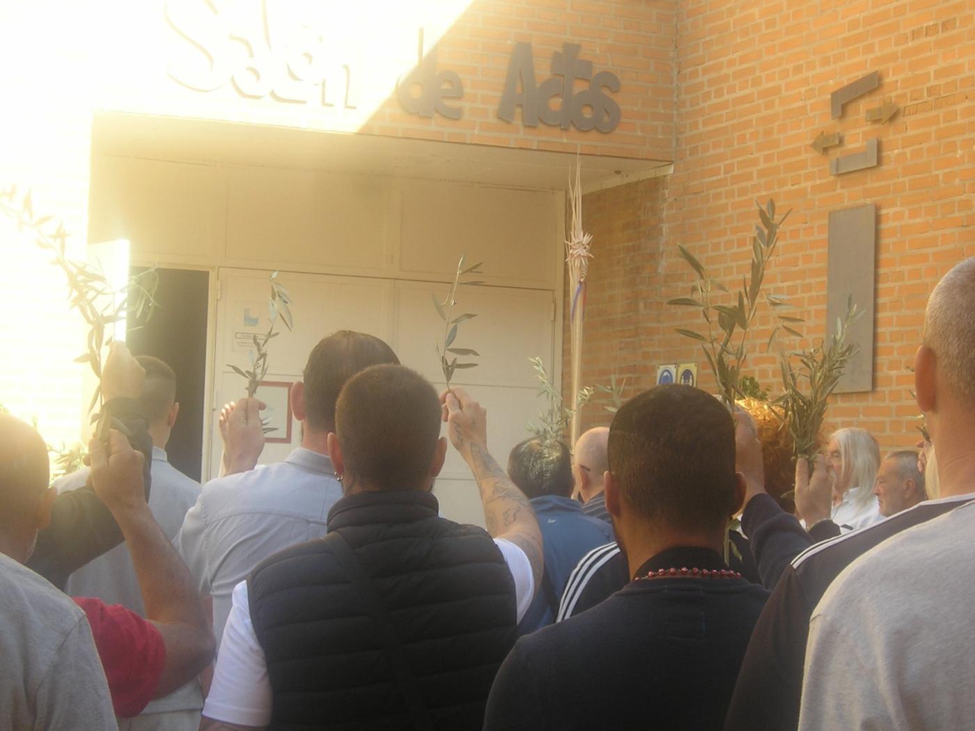 La cárcel de Alhaurín de la Torre vive su particular Triduo Pascual