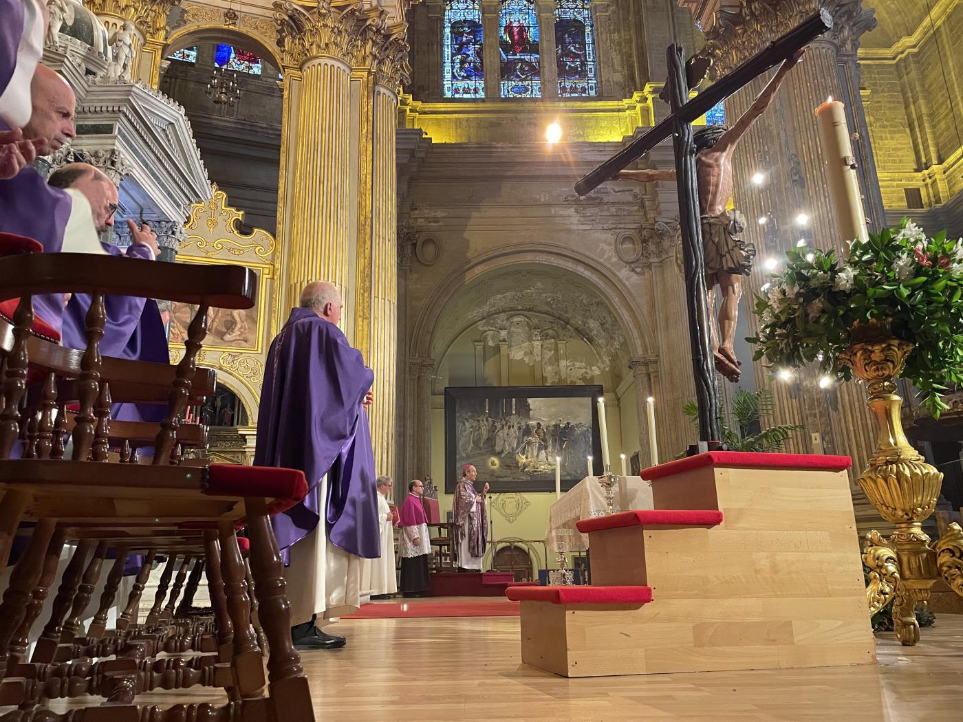 Mons. Pérez: «Francisco supo amar a la Iglesia y supo entregarse por la Iglesia»