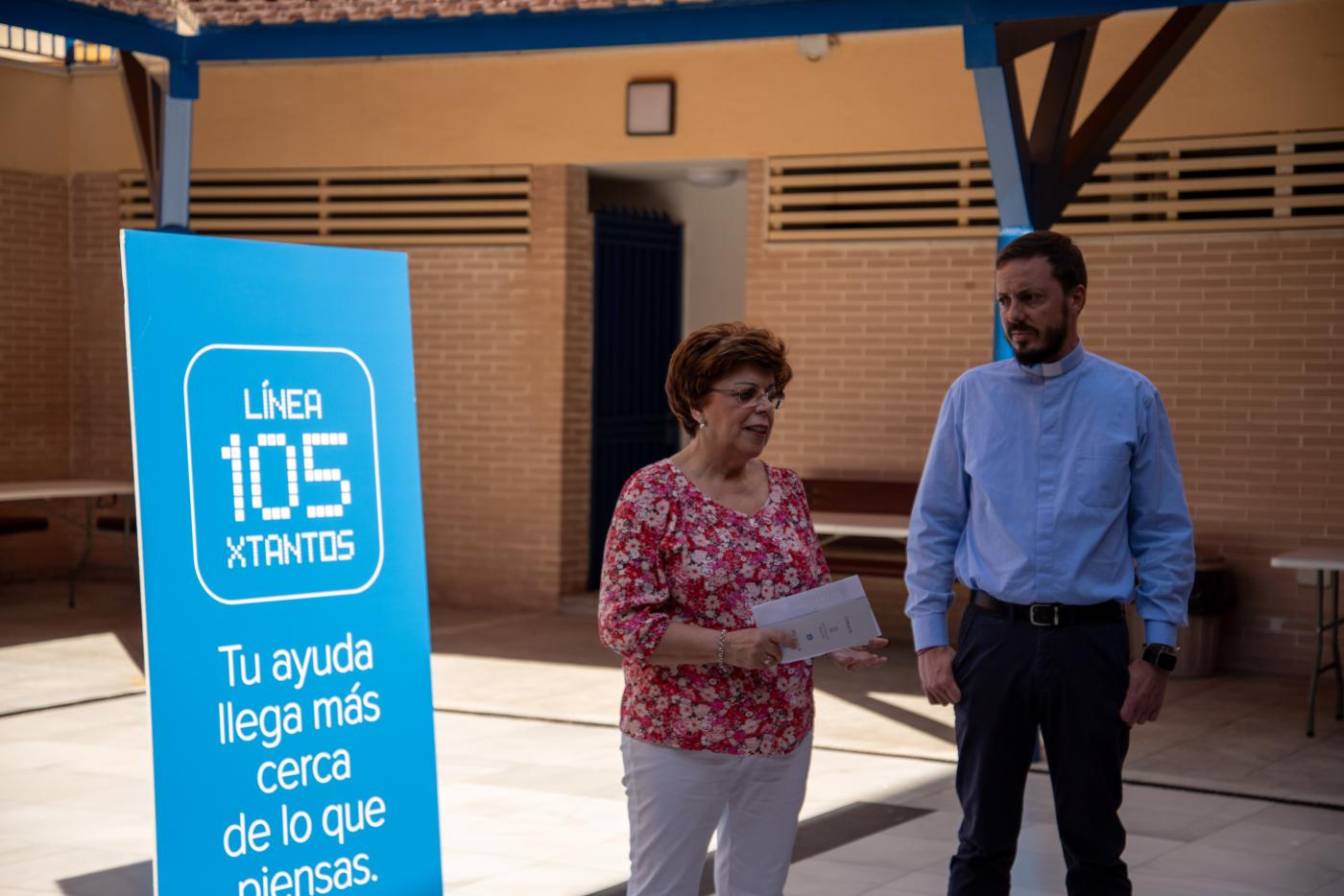 Visita a la parroquia de la Amargura de la Línea 105