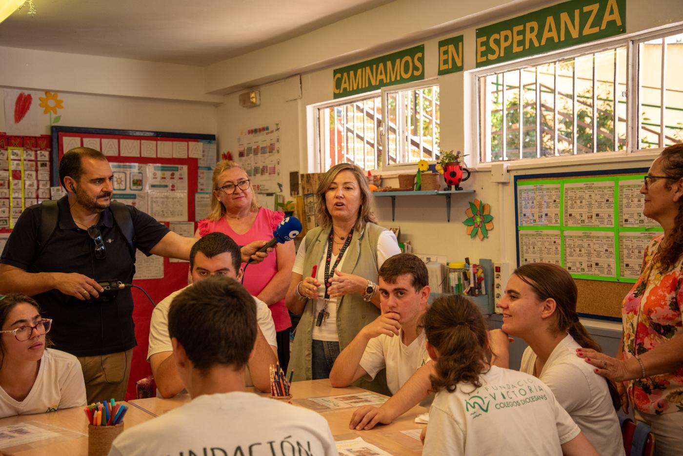 Parada de la Línea 105 en el Colegio Diocesano Cardenal Herrera Oria