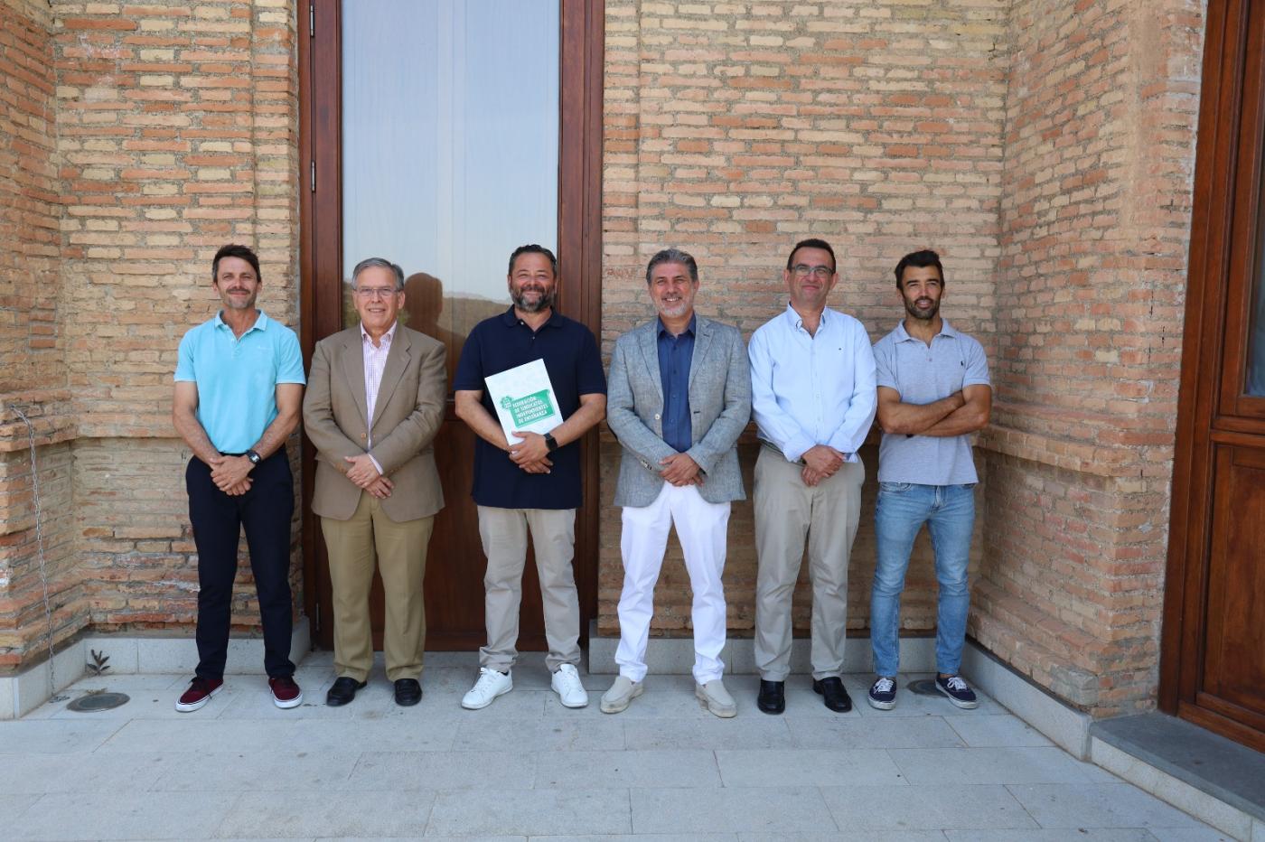 Sindicatos, AMPAS y CECE firman un manifiesto en defensa de la escuela concertada en Andalucía