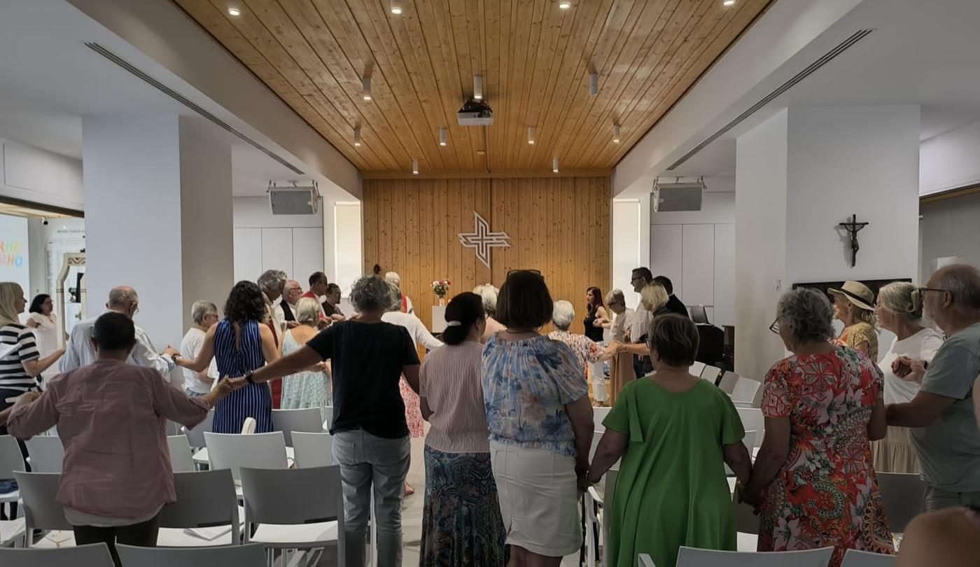 Vigilia Ecuménica de Pentecostés celebrada en la Iglesia Evangélica Luterana de Finlandia, en la localidad malagueña de Los Boliches.