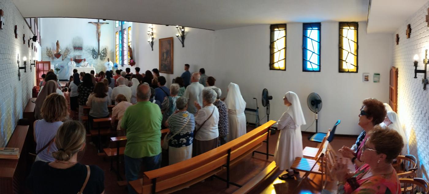 Los Misioneros peregrinaron al Cotolengo para ganar el Jubileo